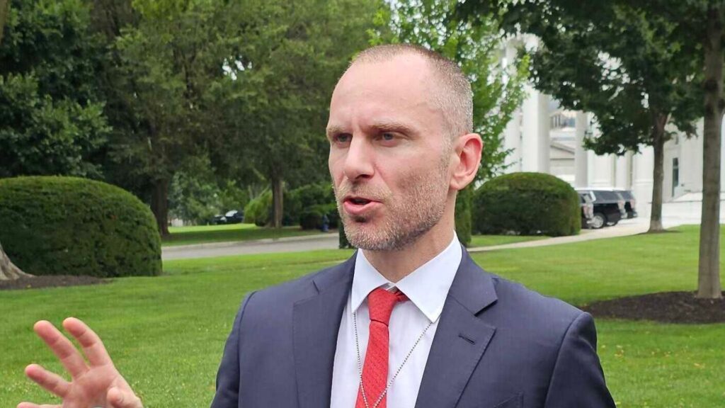 Latest Tether Eyes Fresh Investments to Push USAT Stablecoin to 100M Americans at December Launch